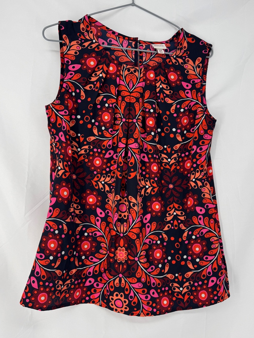 Merona Sleeveless Mod Floral Print Sleeveless Blouse - Navy, Red & Pink 0029